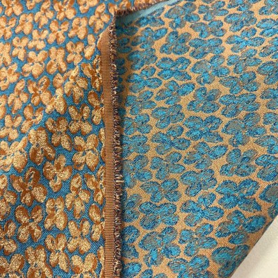 photo_5260695799681717311_y